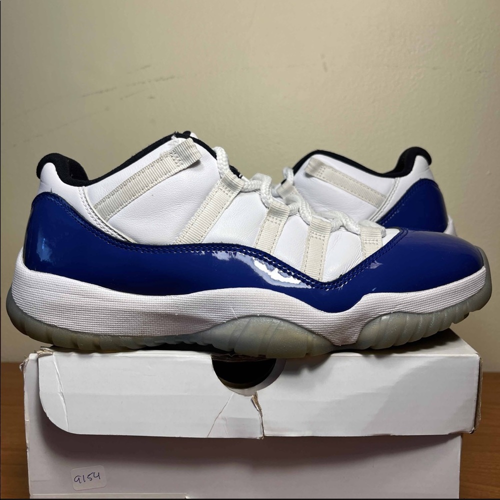 Jordan 11 Concord Sketch
